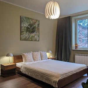 https://studio-wola.warsawhotelspoland.com